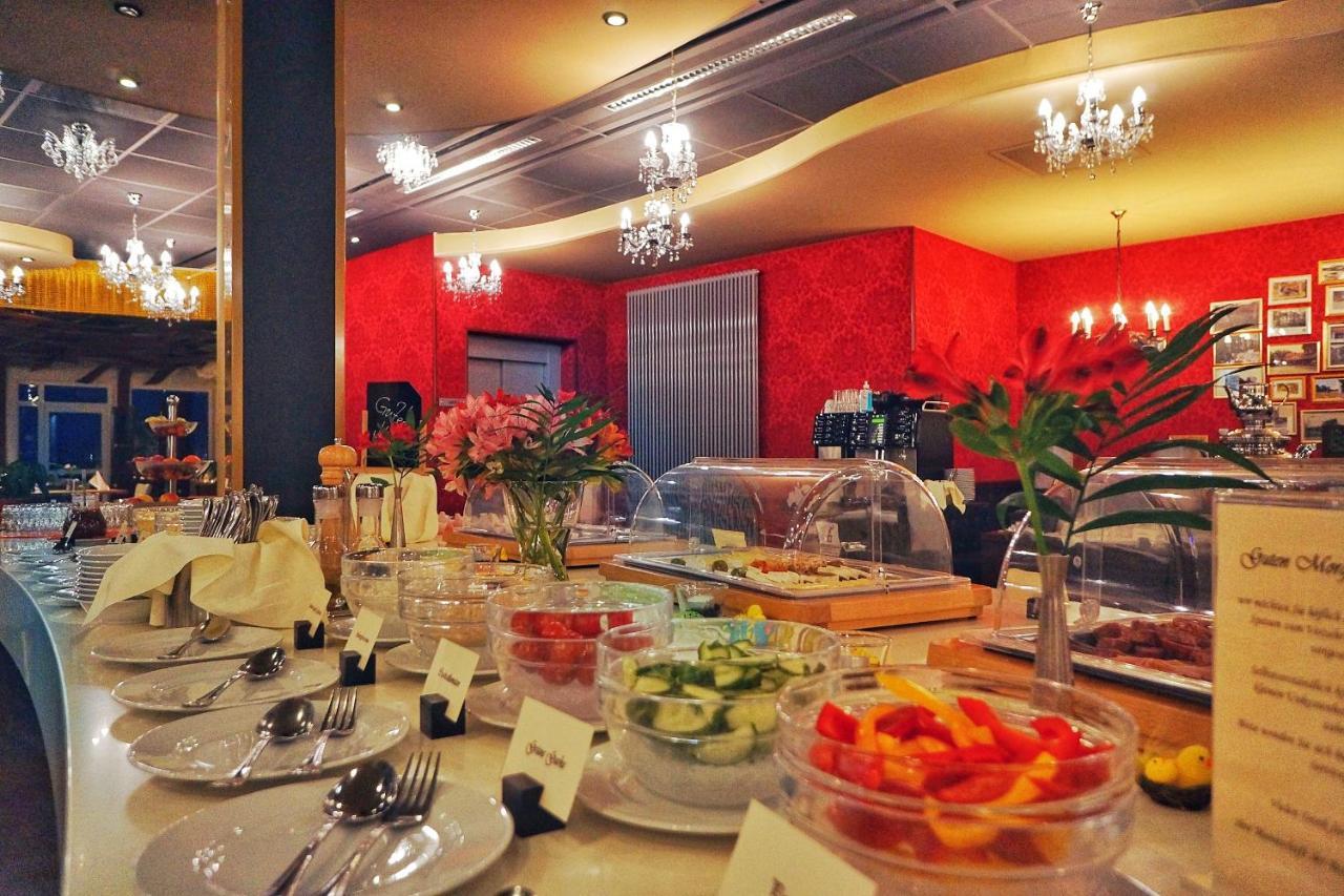 Bergwirtschaft Wilder Mann Hotel Und Restaurant Dresden Eksteriør billede