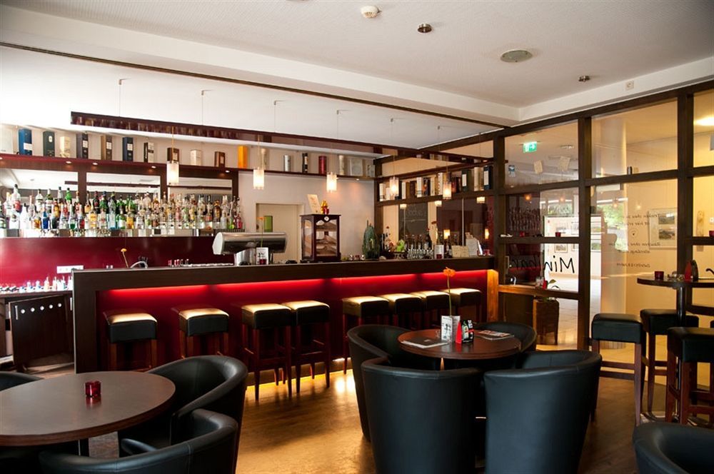 Bergwirtschaft Wilder Mann Hotel Und Restaurant Dresden Eksteriør billede