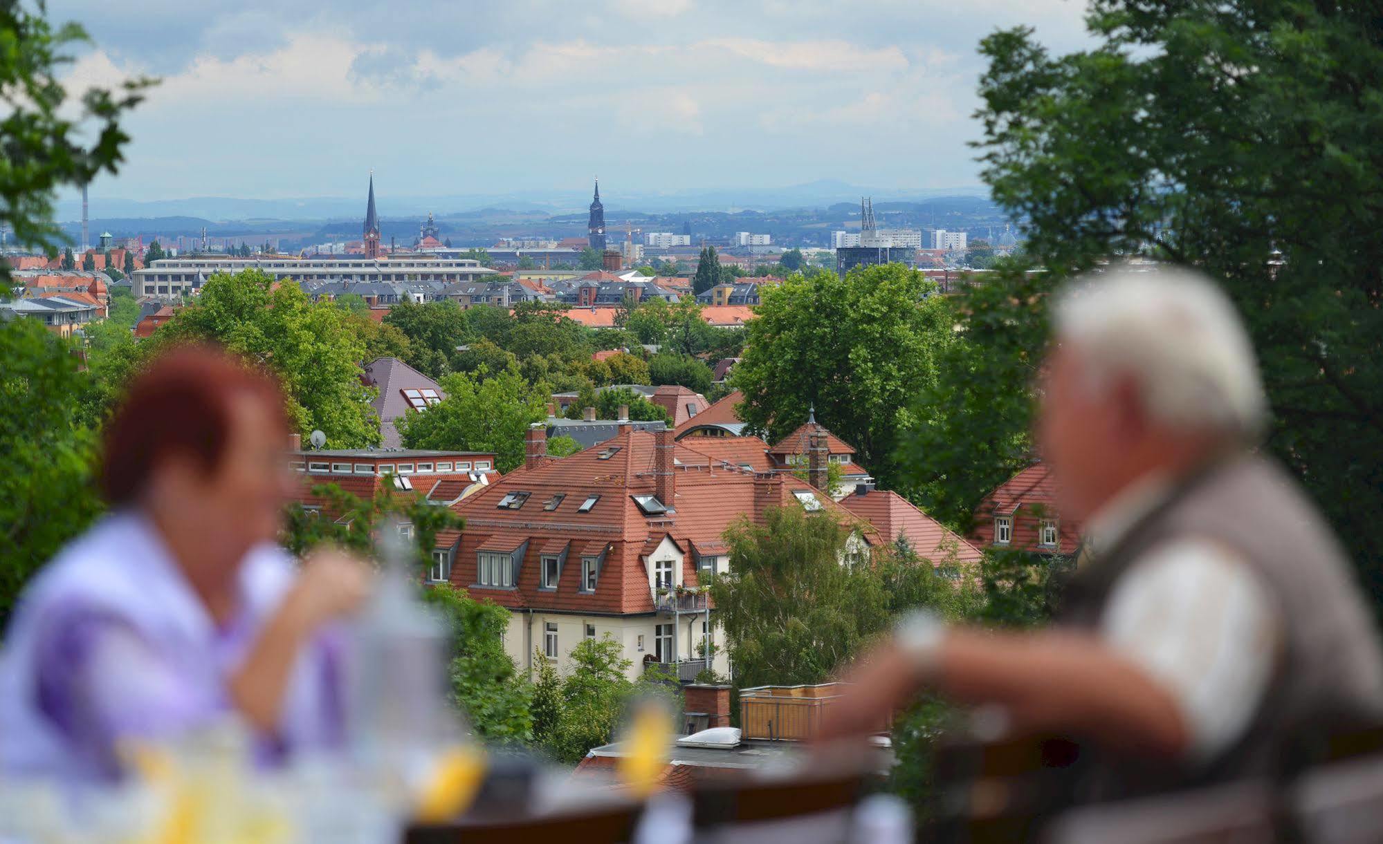 Bergwirtschaft Wilder Mann Hotel Und Restaurant Dresden Eksteriør billede